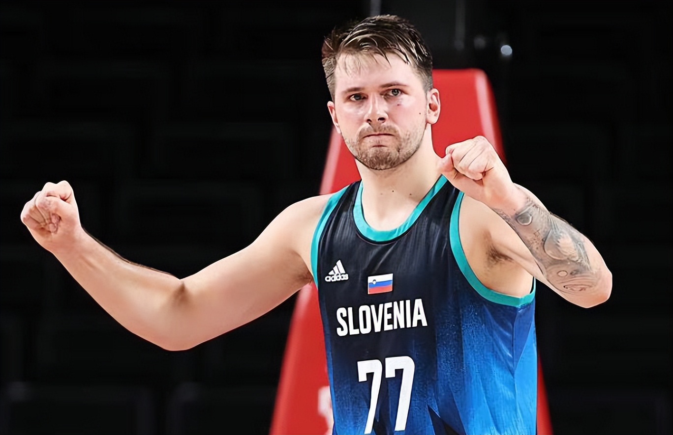 欧冠淘汰赛前瞻：巴萨客场挑战曼联,（欧冠淘汰赛看点：巴萨做客老特拉福德挑战曼联）