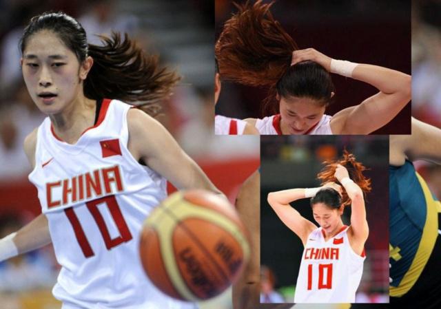 支持球队！欧文坐在场边观看独行侠对阵湖人的比赛（欧文现身场边，助威独行侠对阵湖人）