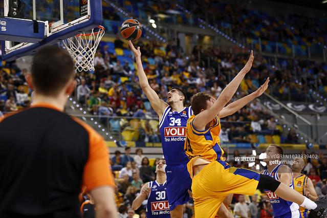 上场 9 分钟，改变比赛（仅用9分钟，扭转战局）