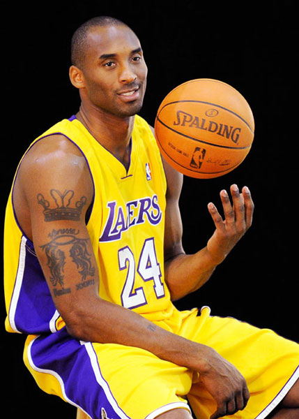 意媒：裁判协会认为米兰vs拉齐奥VAR介入错误，并将予以停职（意媒：裁判协会认定米兰战拉齐奥VAR介入失当，相关裁判将被停职）